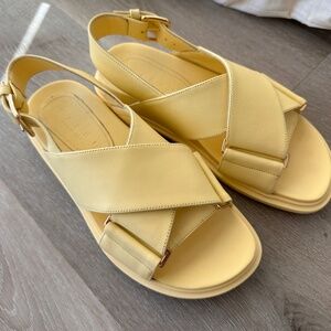 MARNI Yellow Fussbett Sandals